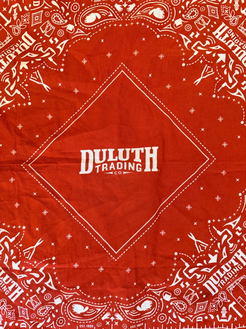 Duluth Trading Co Red and White Bandana Scarf